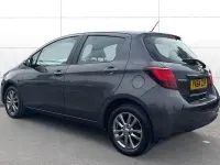 Używany Toyota Yaris 90 KM (66 kW) 2015 Hatchback