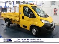 Used Peugeot Boxer 130 HP (95 kW) 2018 Yellow Van