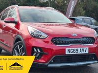 Gebraucht Kia Niro 141 PS (103 kW) 2020 Rot SUV