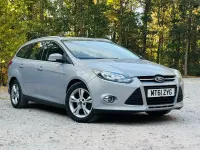 Used Ford Focus Zetec 123 HP (90 kW) 2012 Silver Estate