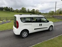 Used Fiat Doblò 105 HP (77 kW) 2017 White MPV