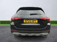 Usado Mercedes GLC300e AMG line 2025 Negro Familiar