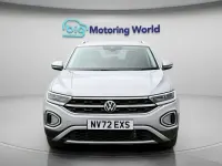 Usado VW T-Roc Style 150 HP (110 kW) 2025 SUV