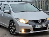Używany Honda Civic ES 120 KM (88 kW) 2014 Srebrny Hatchback
