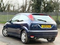 Used Ford Focus Zetec 2005 Blue Hatchback