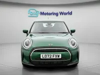 Używany Mini Cooper Classic 136 KM (100 kW) 2022 Zielony Hatchback