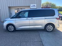 Begagnad VW Multivan Life 218 HK (160 kW) 2024 Silver Minibuss