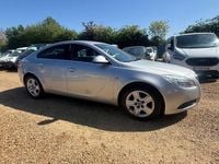 Second-hand Vauxhall Insignia 140 CP (102 kW) 2012 Argintiu Hatchback