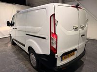 Used Ford Transit Custom 105 HP (77 kW) 2019 White Van