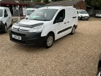 Usado Citroën Berlingo 100 HP (73 kW) 2015 Branco Monovolume