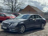 Używany Mercedes E350 265 KM (194 kW) 2012 Szary Sedan/Limuzyna