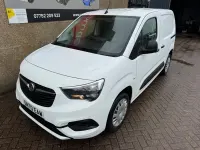 Used Vauxhall Combo Sportive 100 HP (73 kW) 2020 White MPV