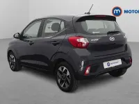 Gebraucht Hyundai i10 Advanced 63 PS (46 kW) 2025 Grau Kleinwagen
