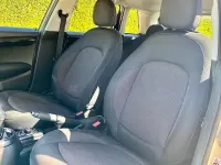 Używany Mini Cooper Hatch 136 KM (100 kW) 2018 Biały Hatchback