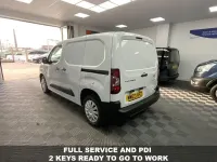 Used Peugeot Partner Premium 131 HP (96 kW) 2023 White MPV
