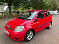 Used Toyota Yaris 2003 Red Hatchback