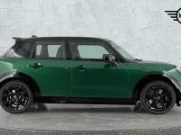 Used Mini Cooper Hatch 113 kW (154 HP) 2026 Green Hatchback