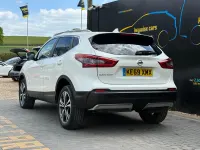 Used Nissan Qashqai N-Connecta 2020 White SUV
