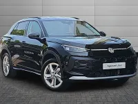 New VW T-Roc Life 148 HP (108 kW) 2026 Grenadilla black SUV
