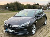 Used Vauxhall Astra SRi 150 HP (110 kW) 2017 Black Hatchback