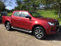 Used Isuzu D-Max 163 HP (119 kW) 2023 Red Pickup