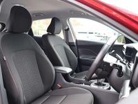 Used Hyundai Kona Advanced 120 HP (88 kW) 2023 Red SUV