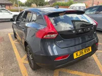 Used Volvo V40 Momentum 2016 Blue Hatchback