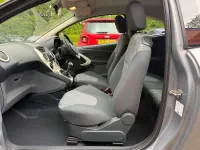 Usado Ford Ka 69 HP (50 kW) 2014 Prateado Citadino