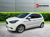 Used Ford Ka Plus Zetec 85 HP (62 kW) 2016 White Hatchback