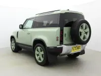 Usado Land Rover Defender 75th Limited Edition 300 CV (220 kW) 2023 Verde SUV