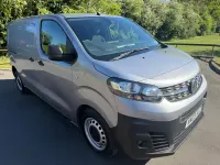 Used Vauxhall Vivaro S 100 HP (73 kW) 2023 Grey MPV