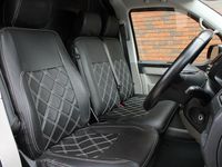 Begagnad VW Transporter Highline 2019 Grå Van