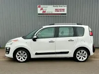 Used Citroën C3 Picasso SELECTION 2013 White MPV