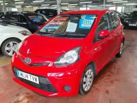 Used Toyota Aygo 68 HP (50 kW) 2014 Red Hatchback