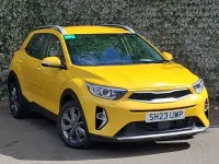 Used Kia Stonic 99 HP (72 kW) 2023 Yellow SUV