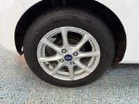 Second-hand Ford Fiesta Zetec 70 CP (51 kW) 2017 Alb Hatchback