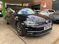 Używany VW Golf VII SE 130 KM (95 kW) 2017 Czarny Hatchback
