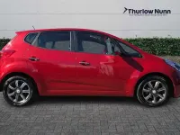 Used Hyundai ix20 SE 125 HP (91 kW) 2019 Red Hatchback