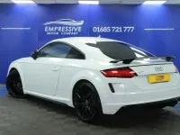 Usado Audi TT Black Edition 197 HP (144 kW) 2019 Branco Coupé