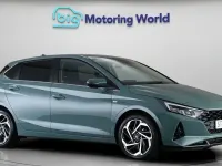 Used Hyundai i20 Premium 101 HP (74 kW) 2023 Green Hatchback