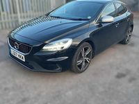 Used Volvo V40 R-Design 123 HP (90 kW) 2017 Black Hatchback