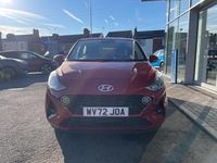 Used Hyundai i10 Premium 84 HP (61 kW) 2023 Red Hatchback