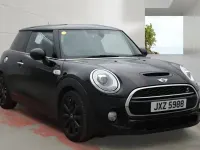 Begagnad Mini Cooper S Hatch 2016 Svart Halvkombi