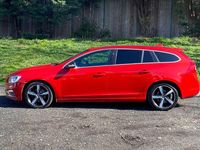 Usado Volvo V60 R-Design 190 HP (139 kW) 2017 Vermelho Carrinha