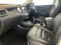 Used Kia Sorento 197 HP (144 kW) 2015 Pearl white SUV