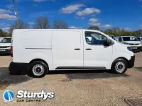 Gebraucht Vauxhall Vivaro 2024 Weiß Van / Kleinbus