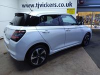 Used Suzuki Swift 82 HP (60 kW) 2025 White Hatchback