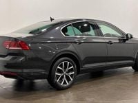 Used VW Passat SEL 150 HP (110 kW) 2020 Grey Sedan