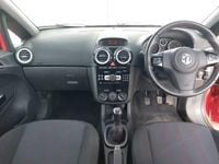 Used Vauxhall Corsa 100 HP (73 kW) 2014 Red Hatchback