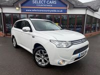 Used Mitsubishi Outlander P-HEV 200 HP (147 kW) 2015 White SUV
